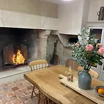 Vakantiehuis Du Fournil « chez Nicole » Ully-Saint-Georges